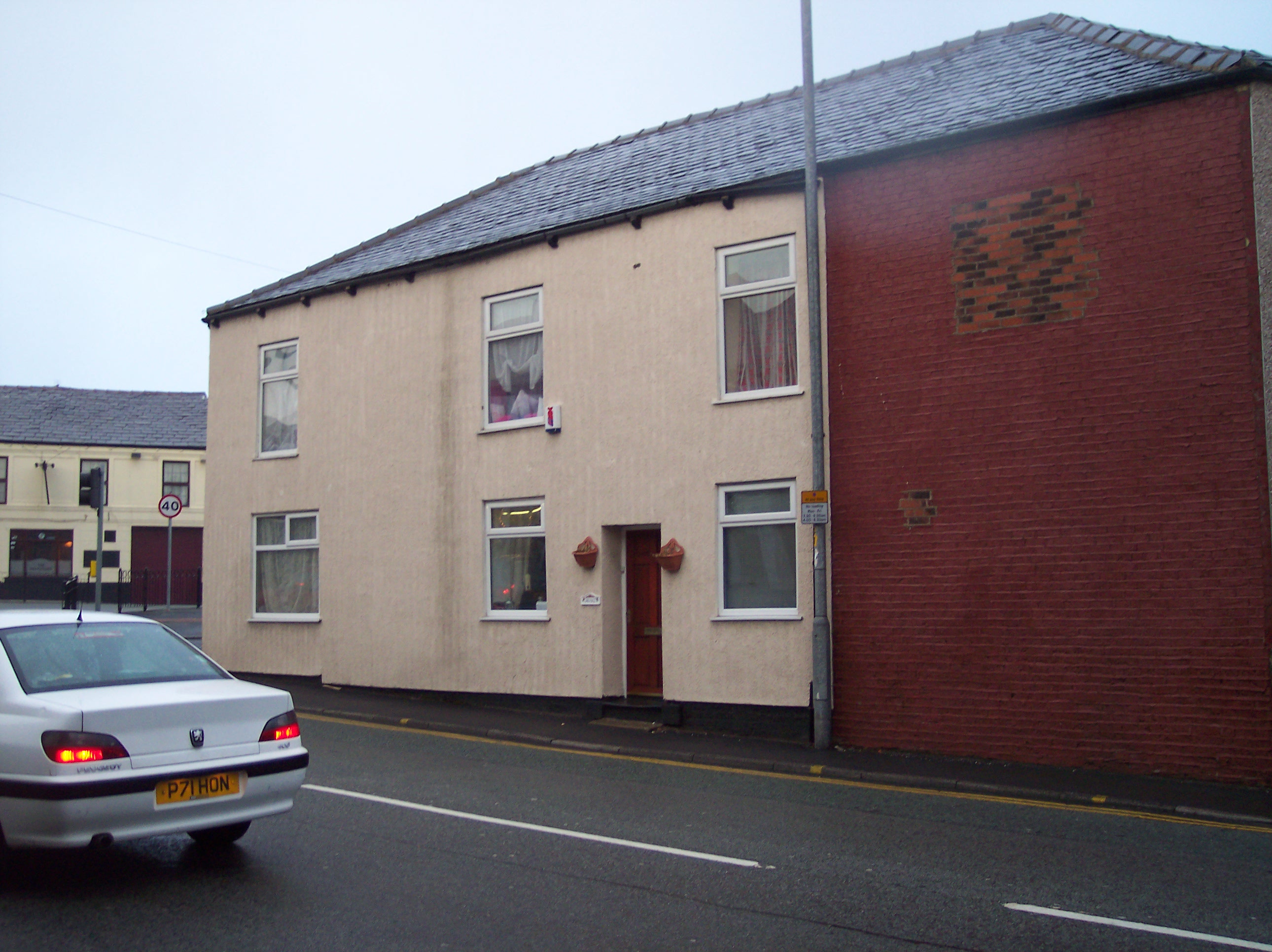 Westhoughton, 340 Church St
